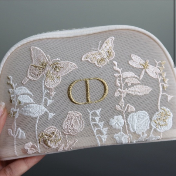 DIOR Limited-Edition Lucky Miss Ritual Butterfly Embroidered Pouch - Picture 5 of 6